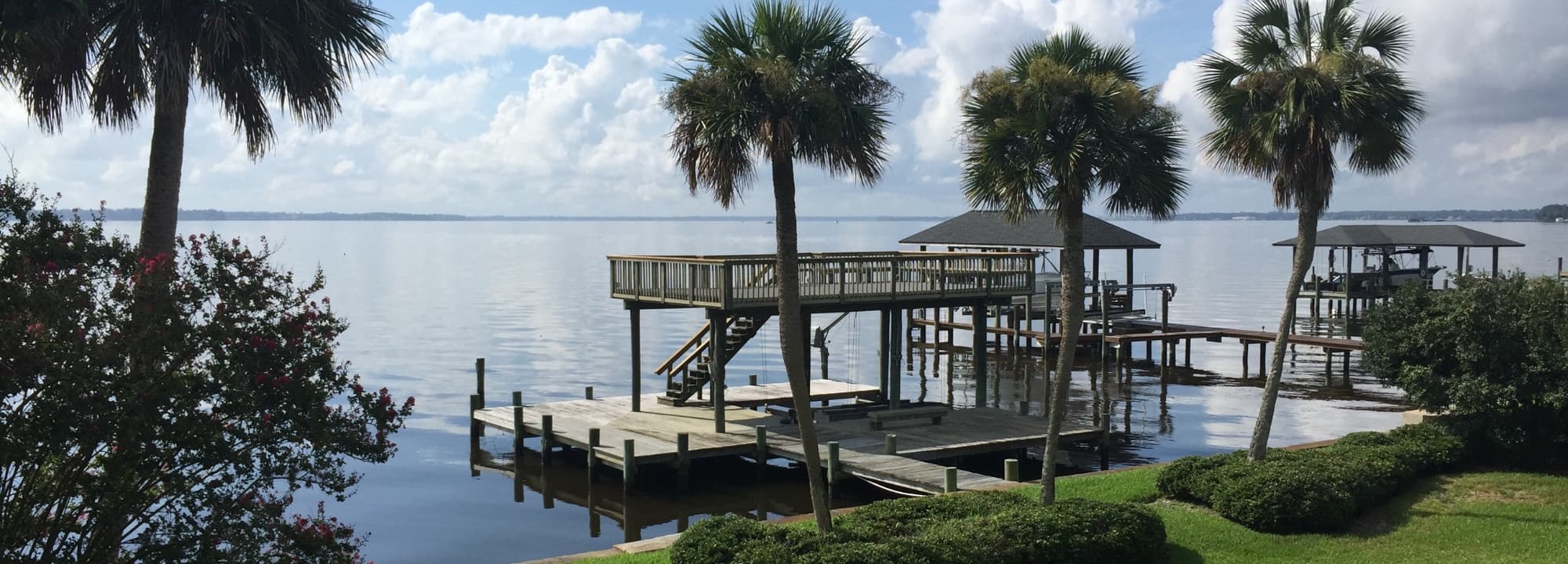 Scenic Community Neighborhood View
